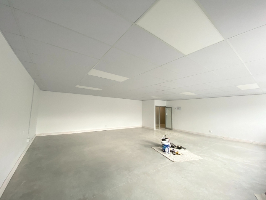 To Let commercial Property for Rent in Stuarts Hill Western Cape